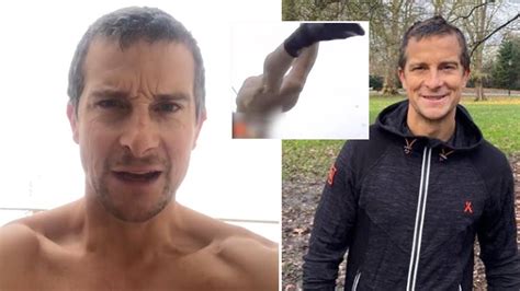 Bear Grylls gets naked and accidentally flashes full frontal nudity。